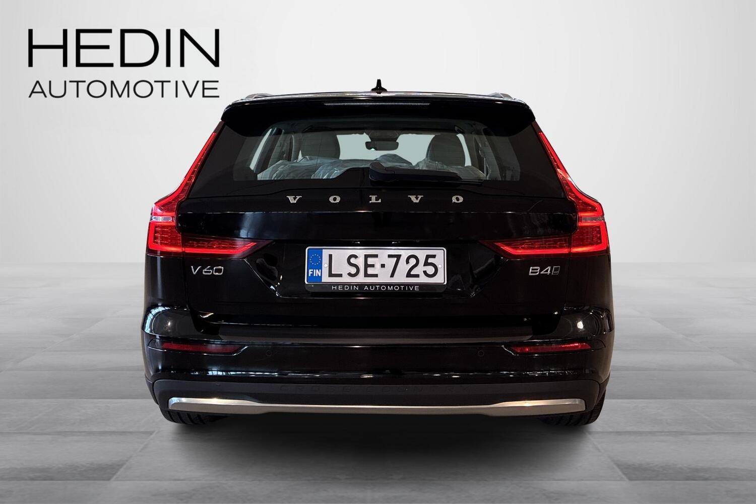 Volvo V60 Cross Country vaihtoauto