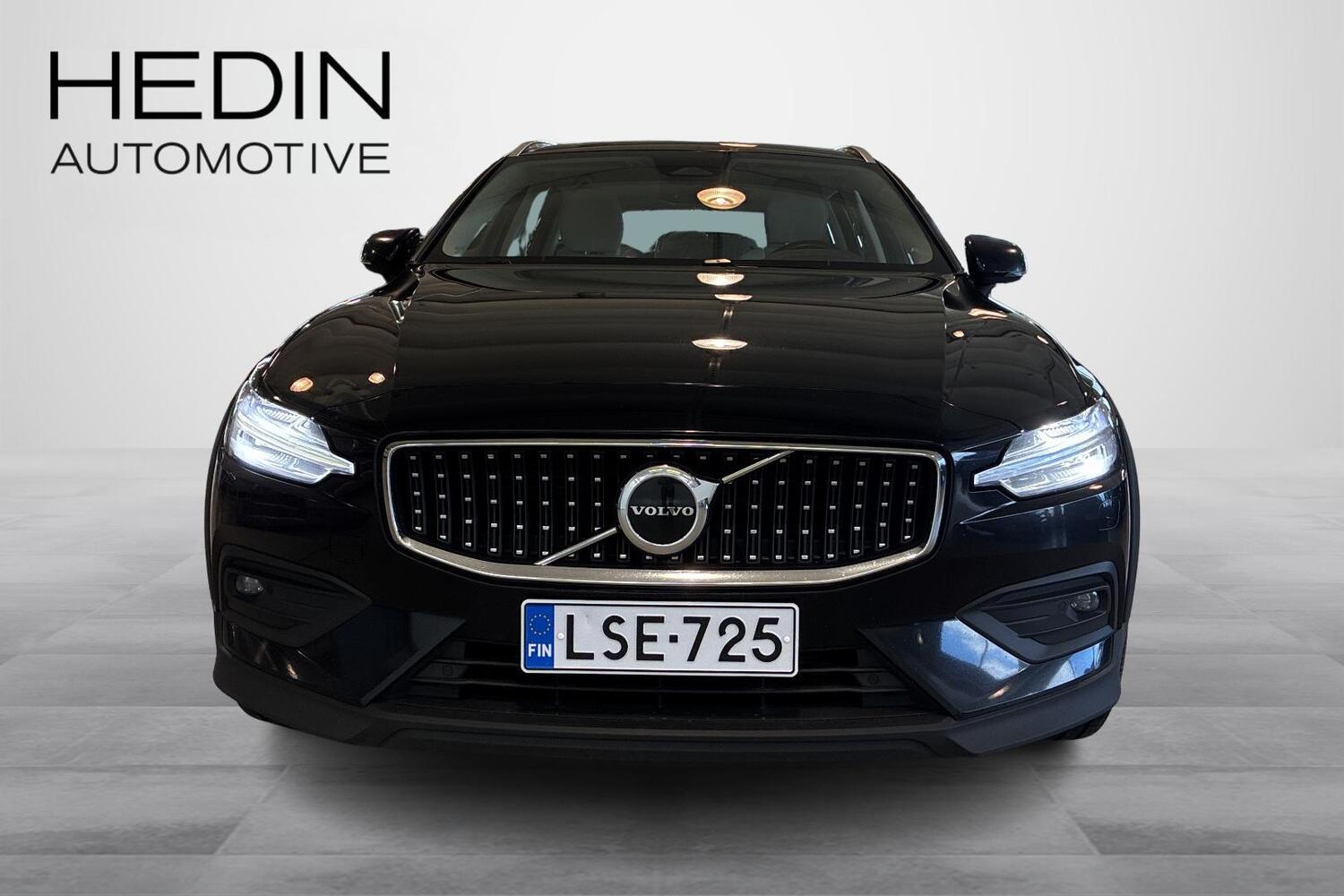 Volvo V60 Cross Country vaihtoauto