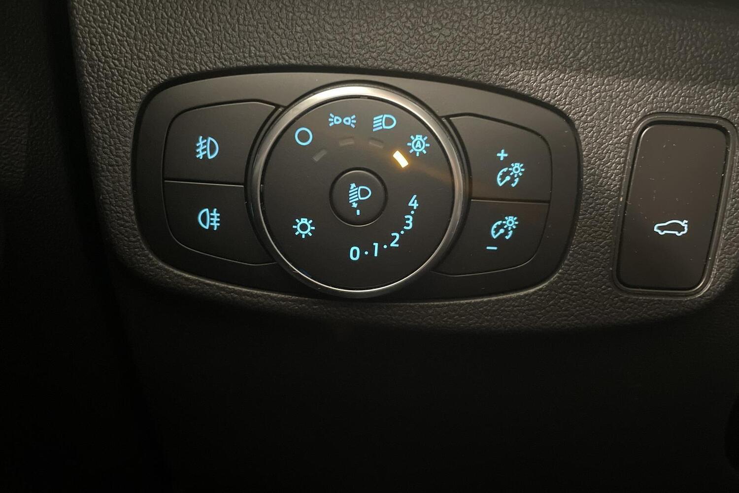 Ford Focus vaihtoauto