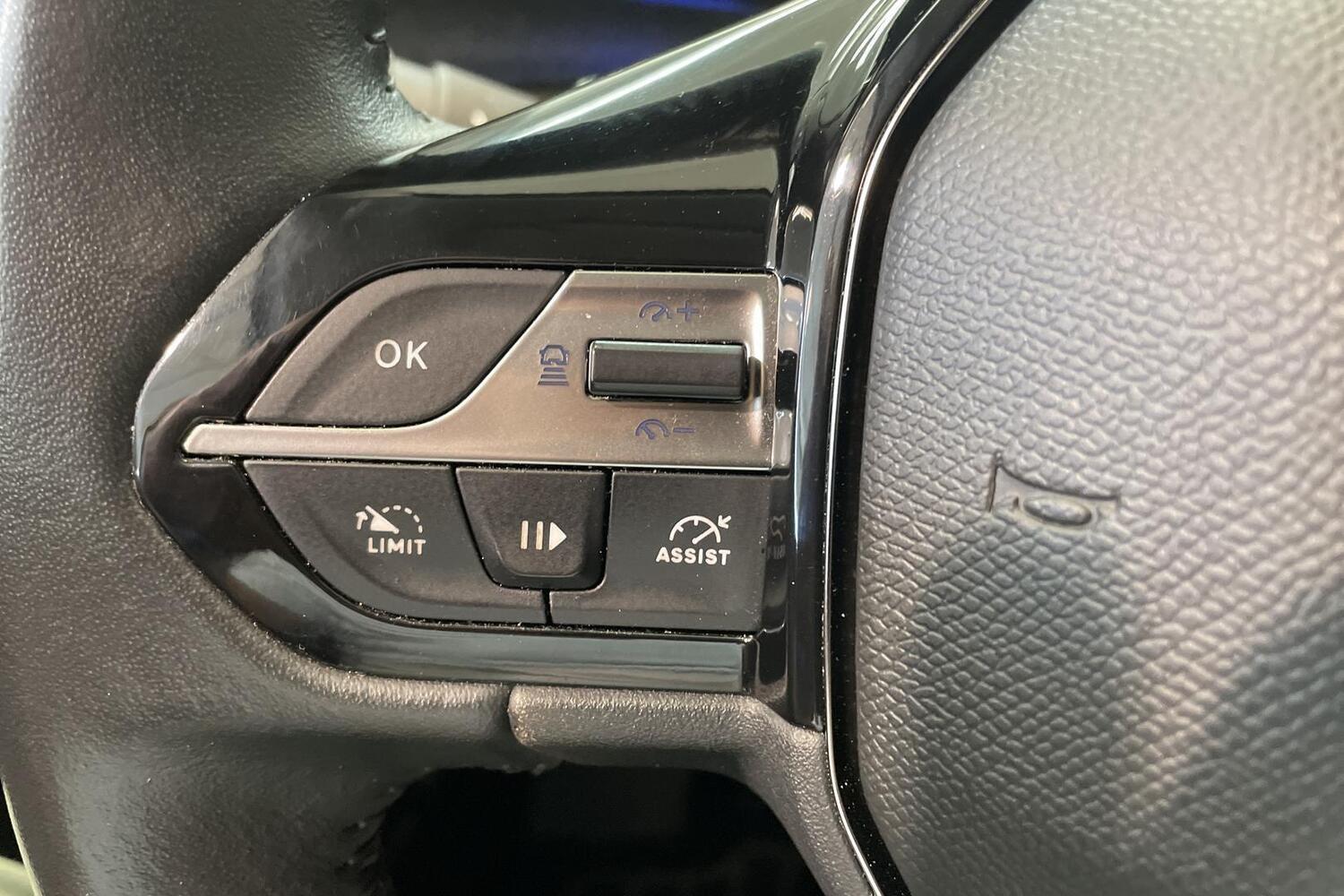 Peugeot 308 vaihtoauto