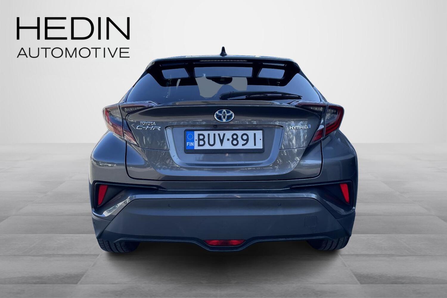 Toyota C-HR vaihtoauto