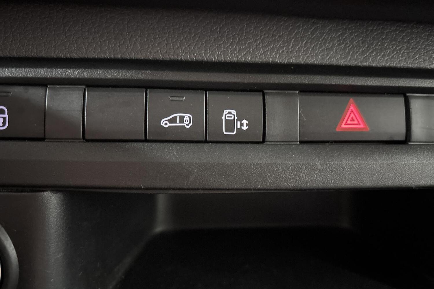 Opel Vivaro vaihtoauto