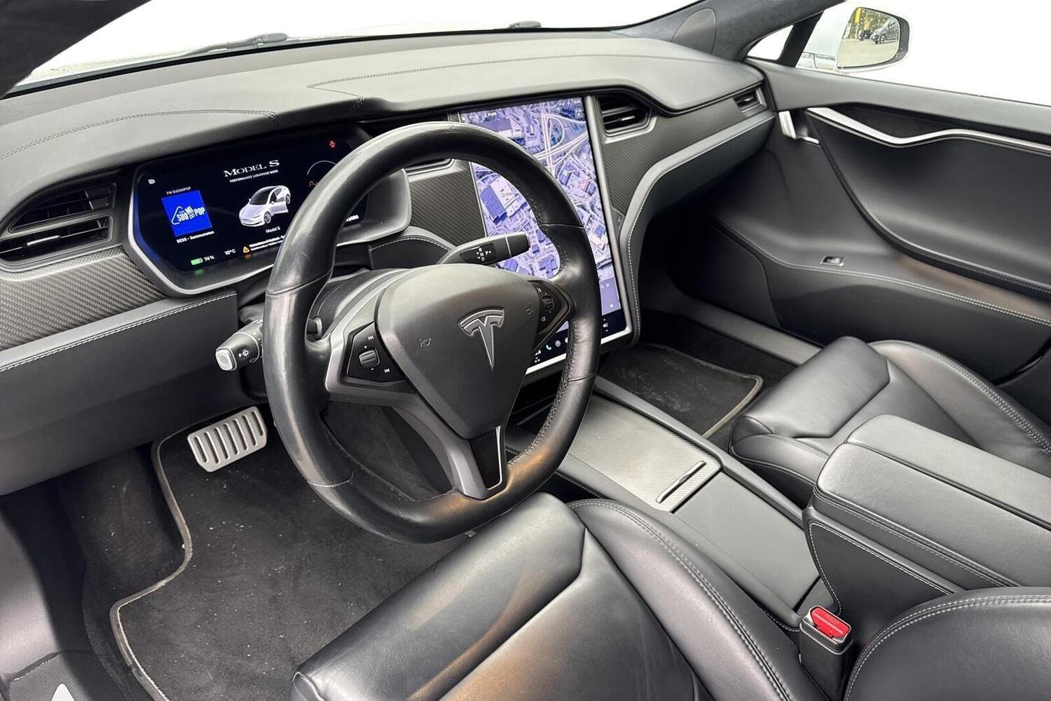 Tesla Model S vaihtoauto