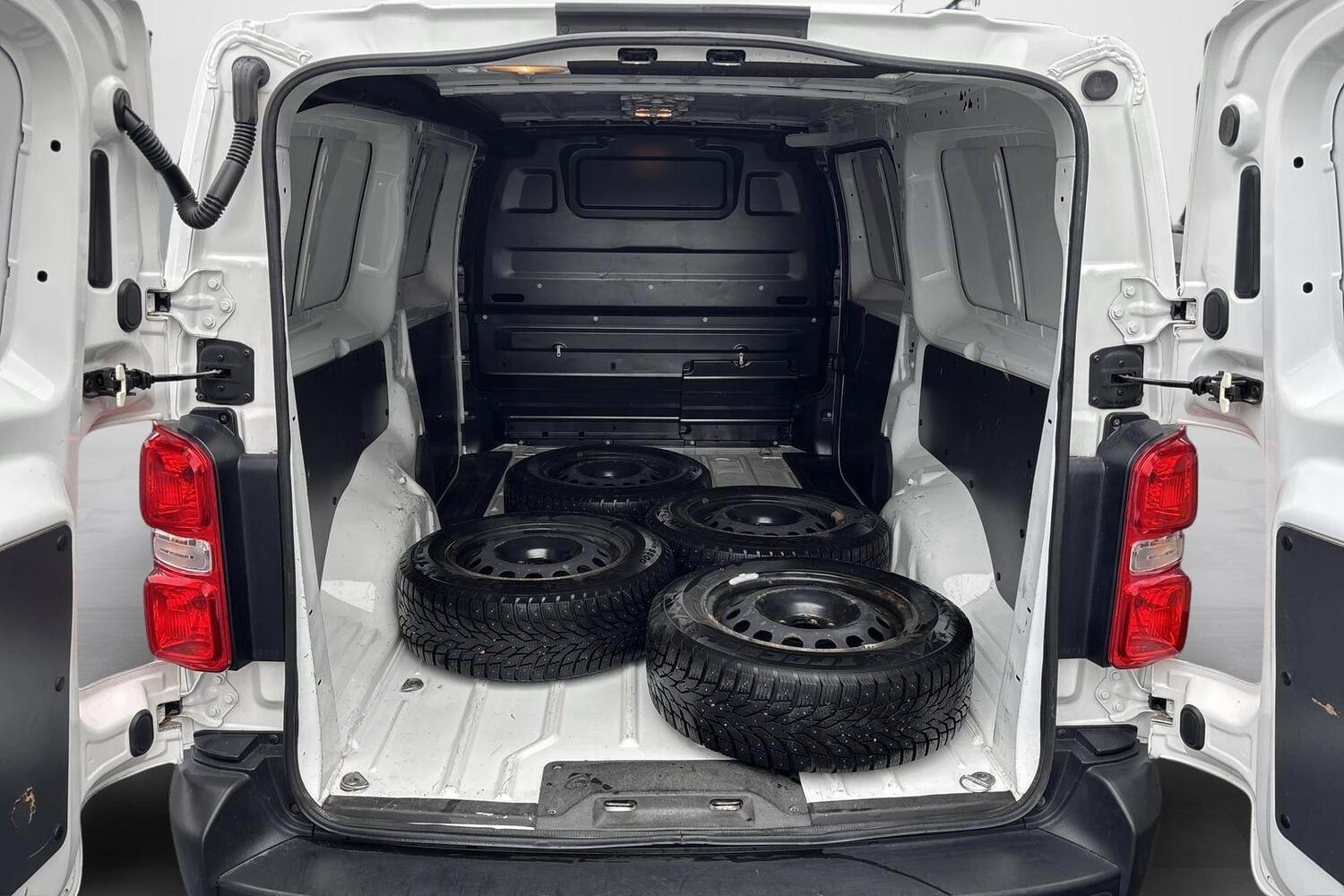 Opel Vivaro vaihtoauto