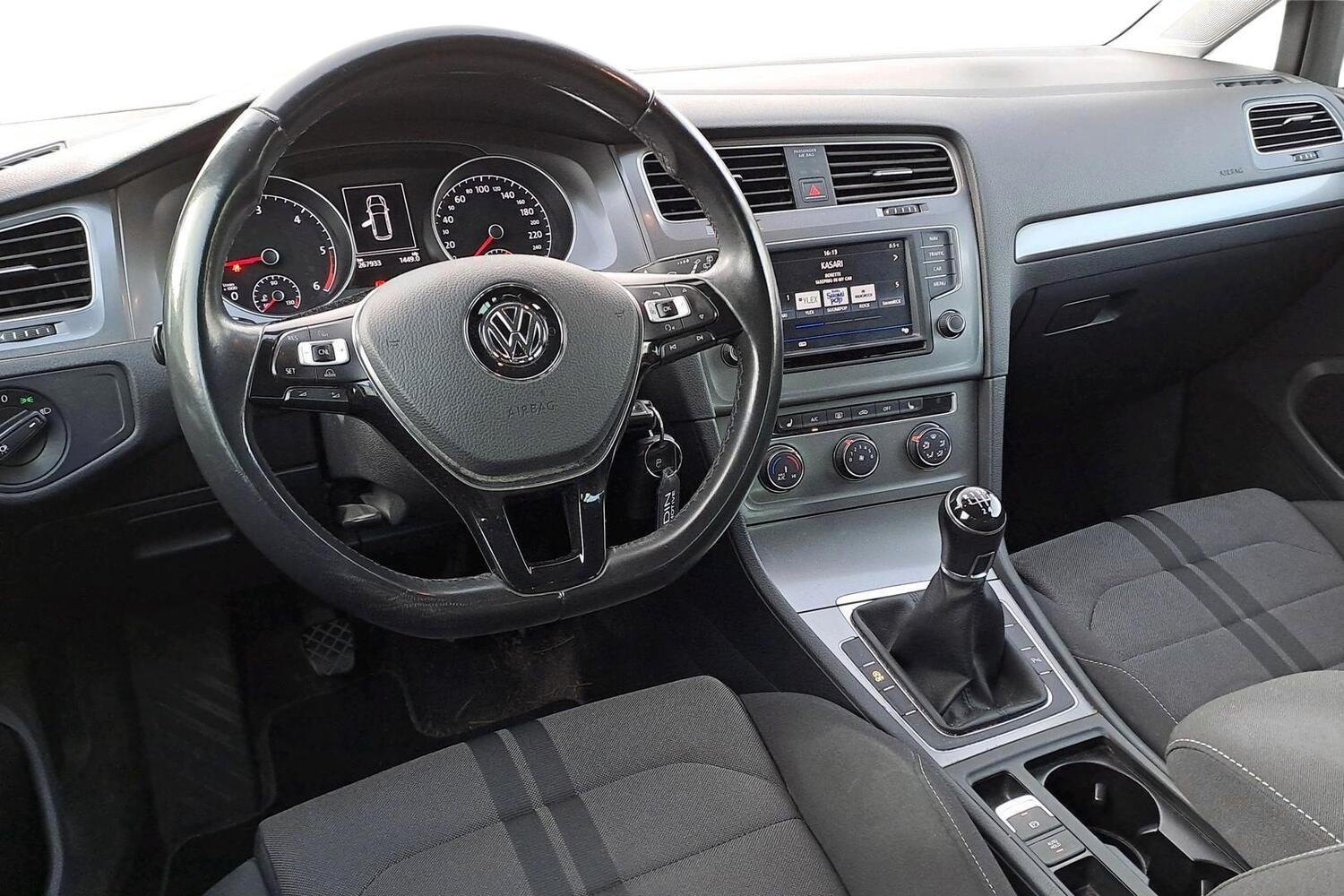 Volkswagen Golf vaihtoauto