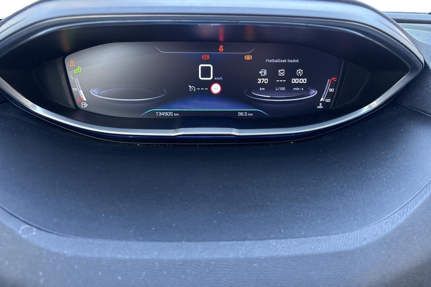Peugeot 5008 vaihtoauto
