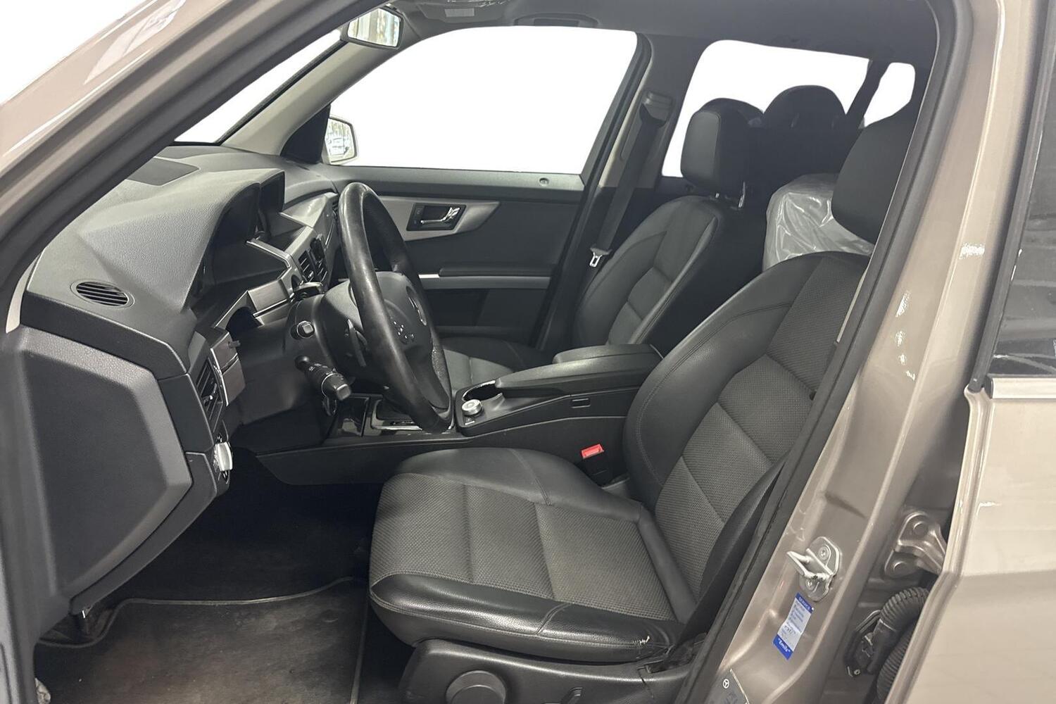Mercedes-Benz GLK vaihtoauto