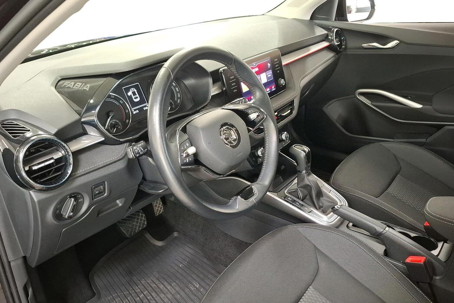 Skoda Fabia vaihtoauto
