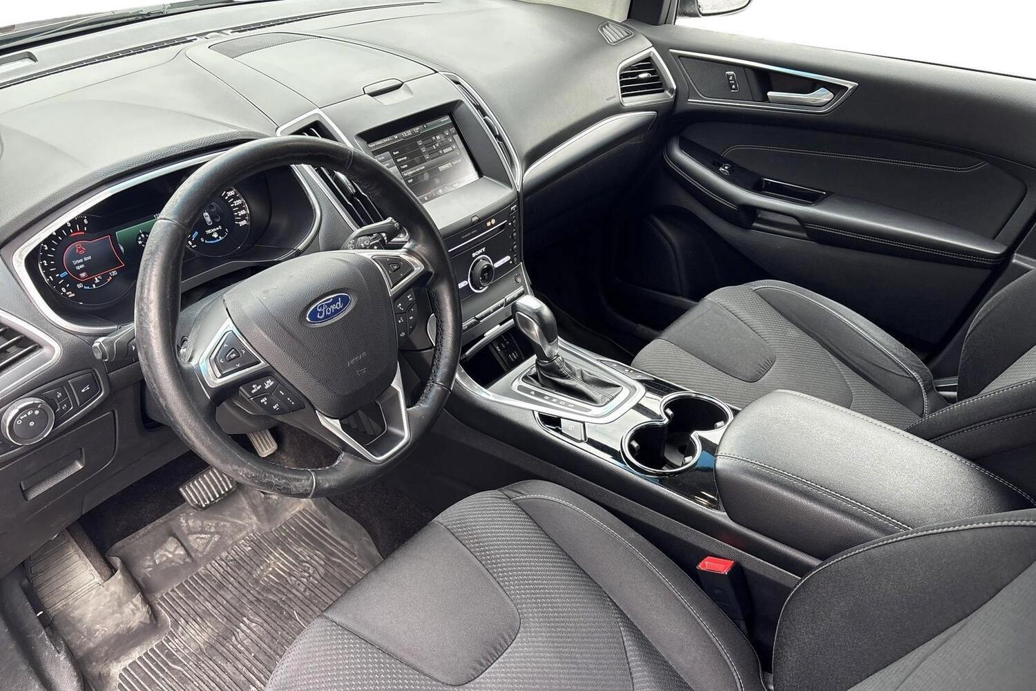 Ford Edge vaihtoauto