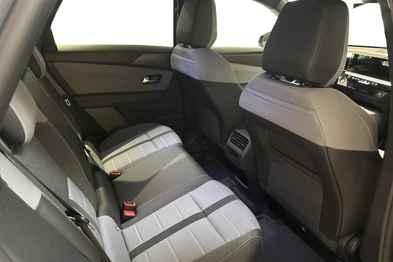 Opel Grandland vaihtoauto