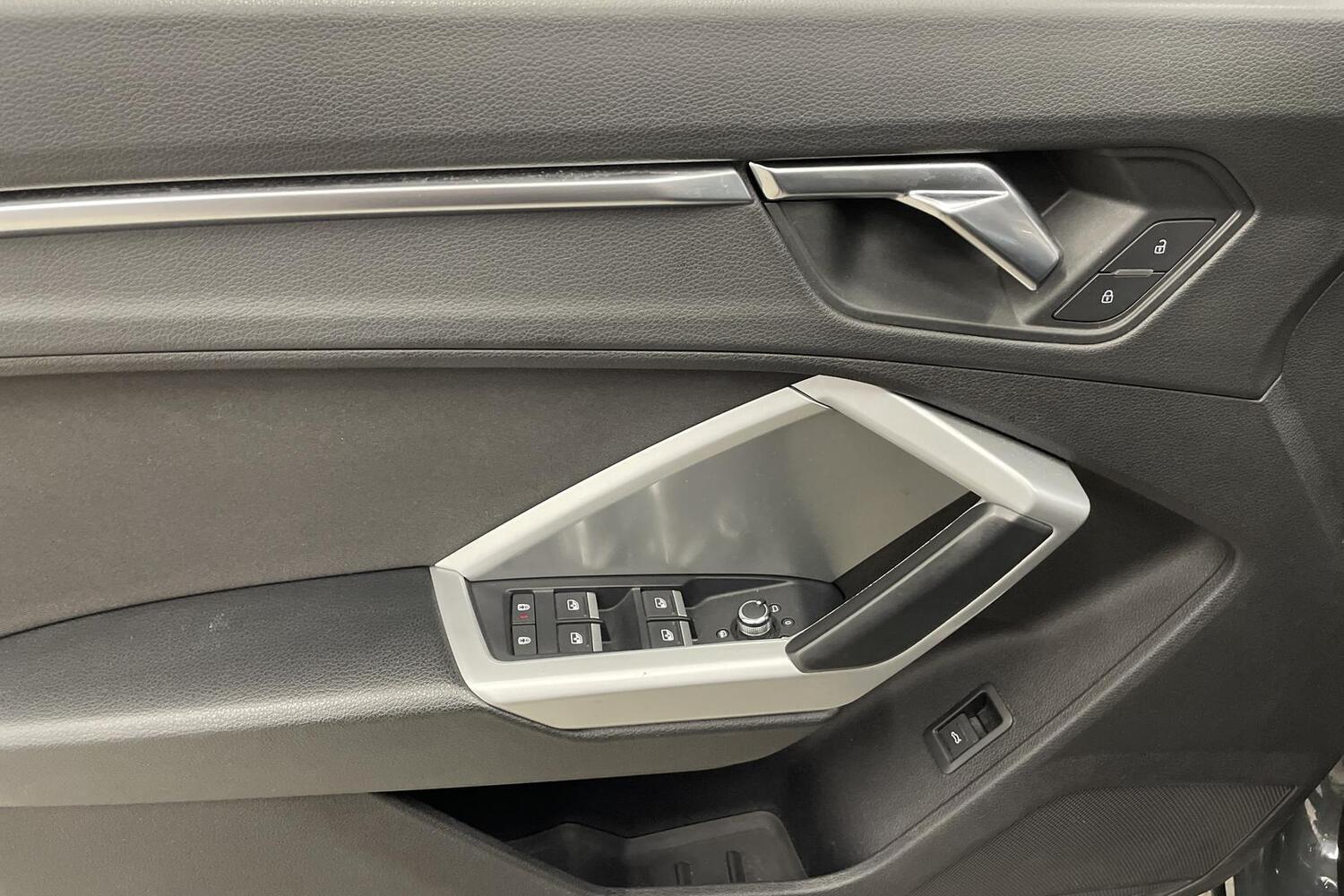 Audi Q3 vaihtoauto
