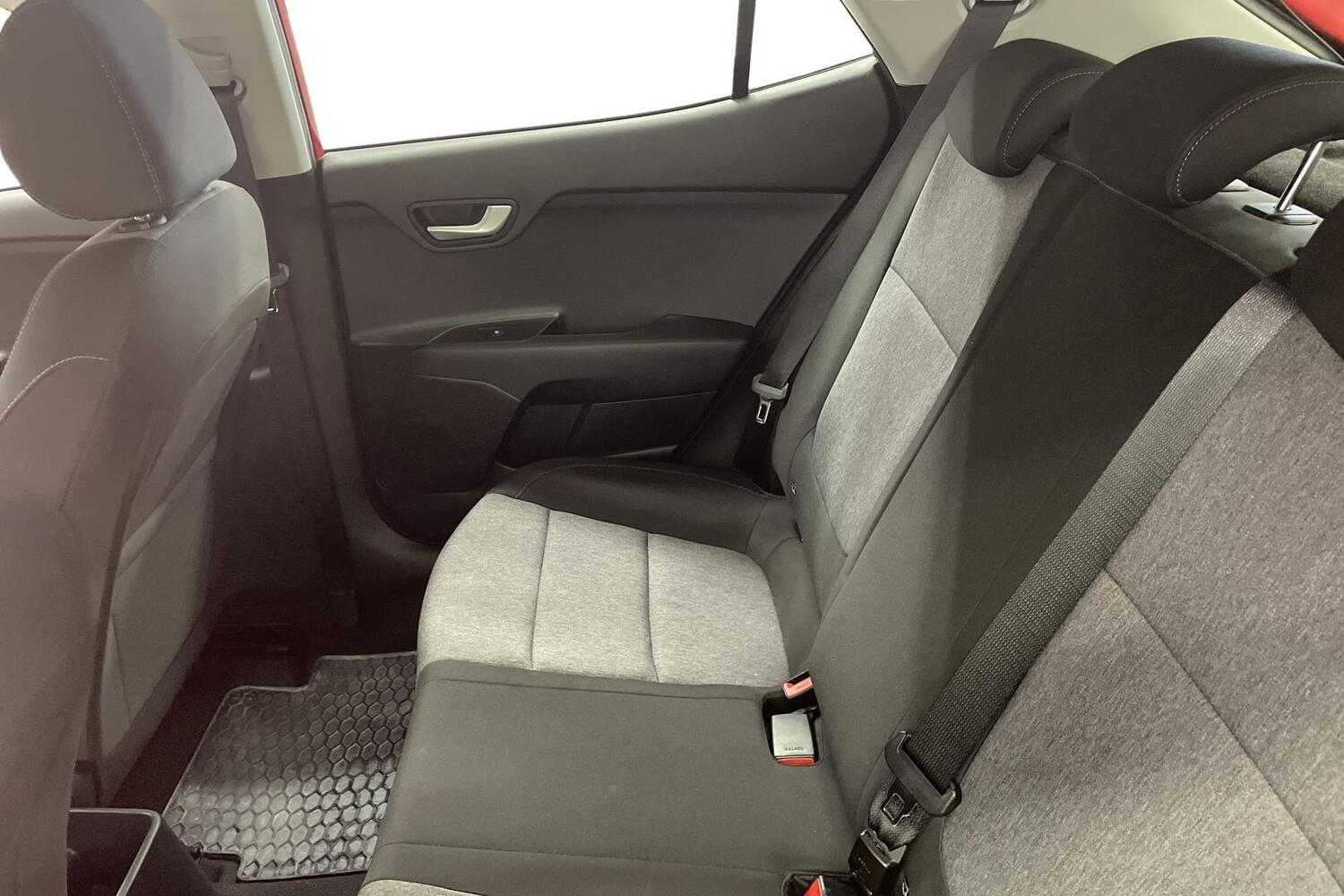 Kia Stonic vaihtoauto