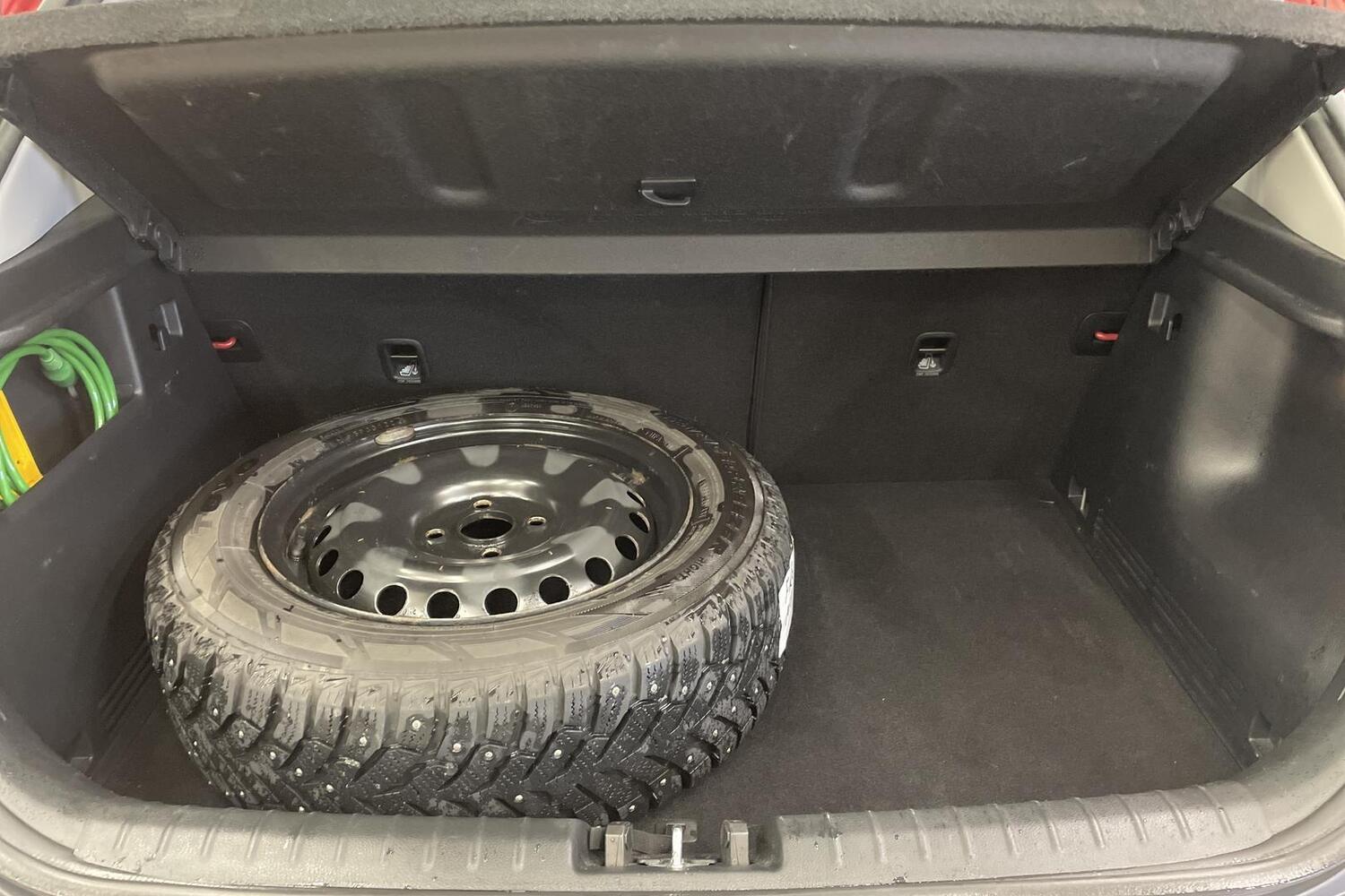 Kia Stonic vaihtoauto