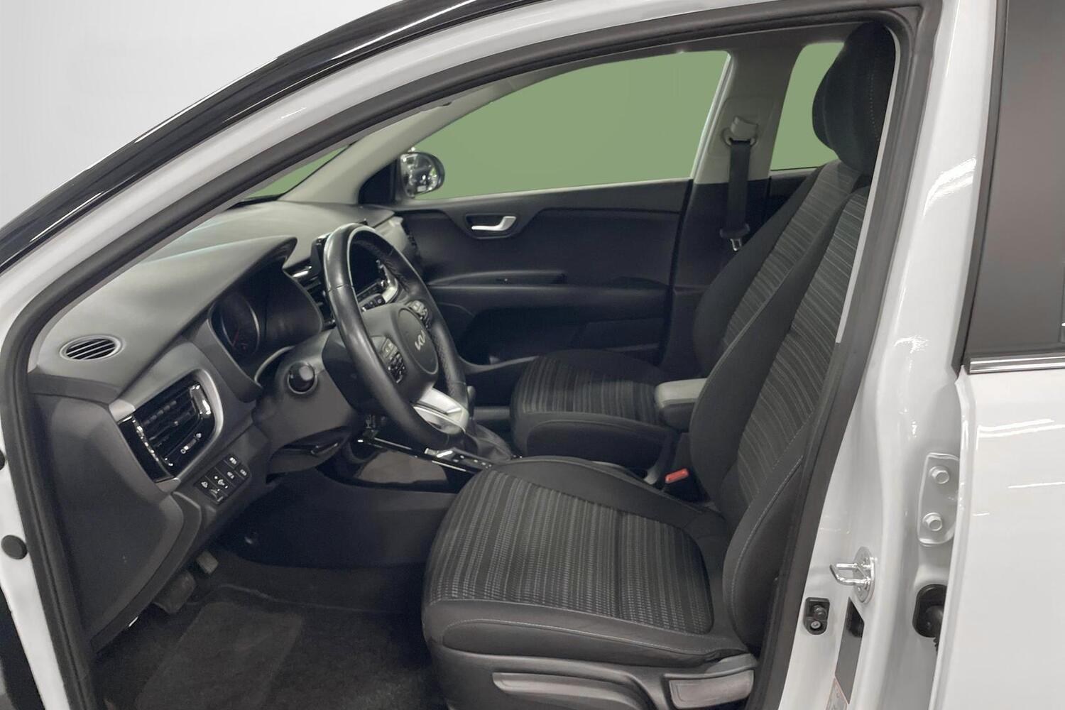 Kia Stonic vaihtoauto