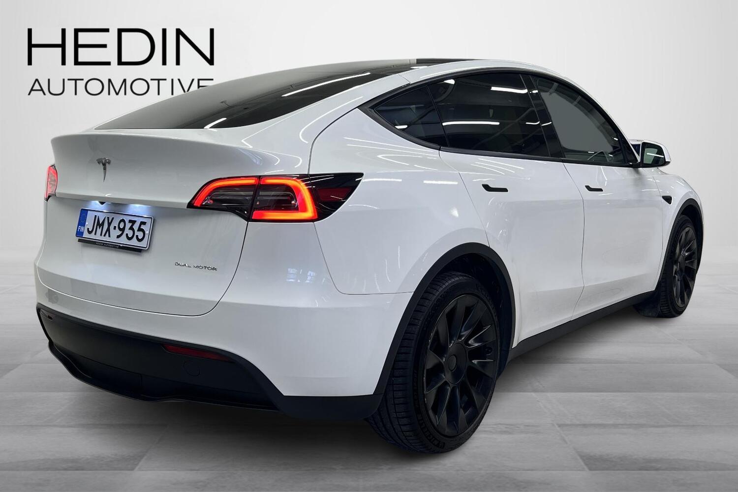 Tesla Model Y vaihtoauto