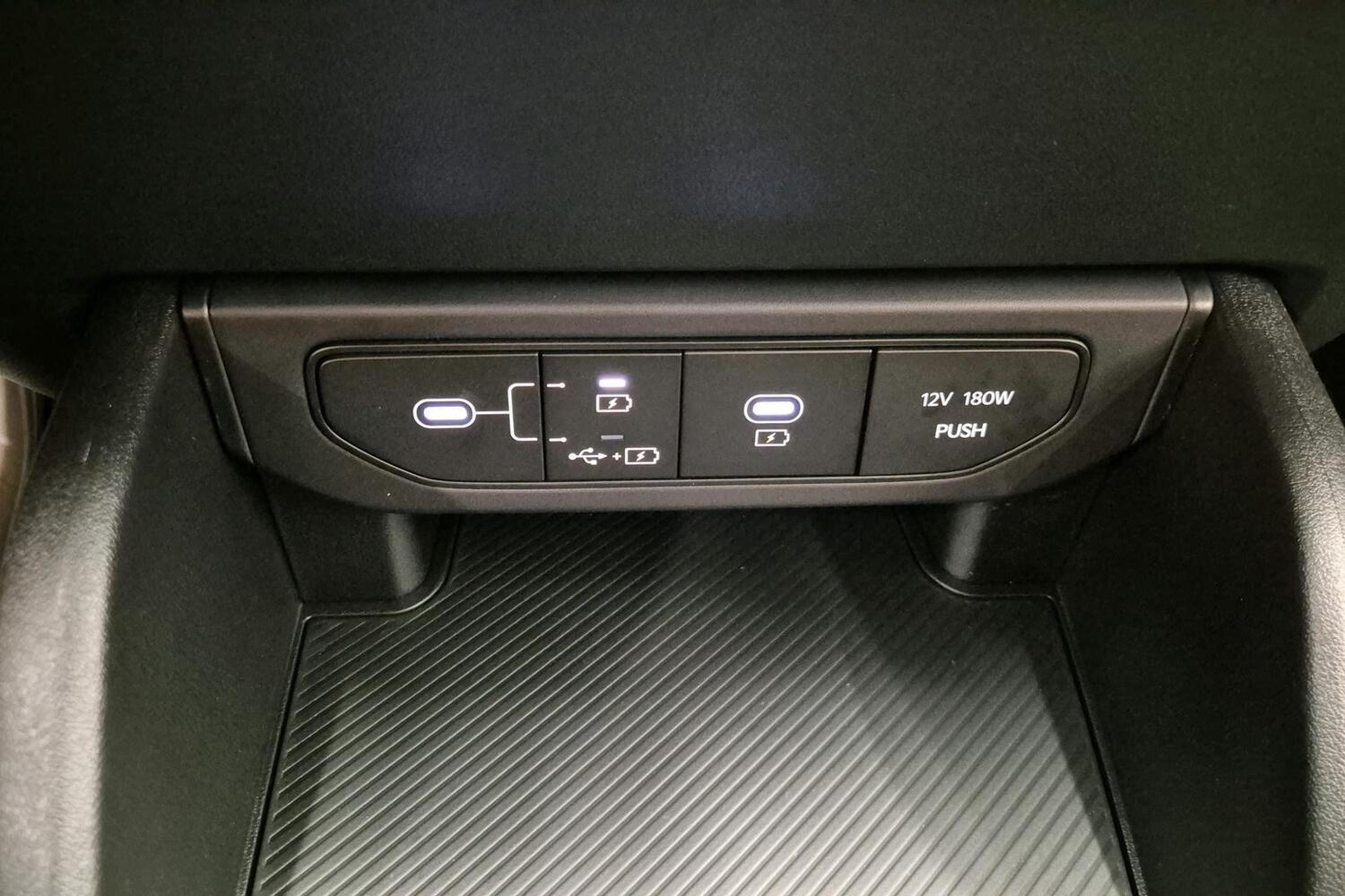Kia K4 vaihtoauto
