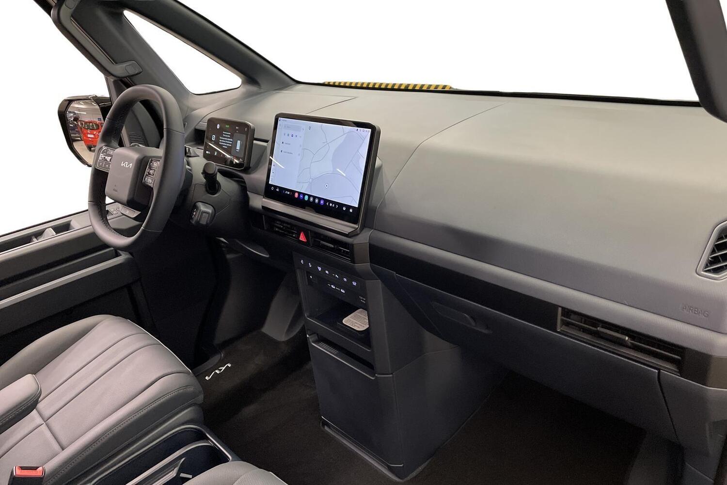 Kia PV5 vaihtoauto
