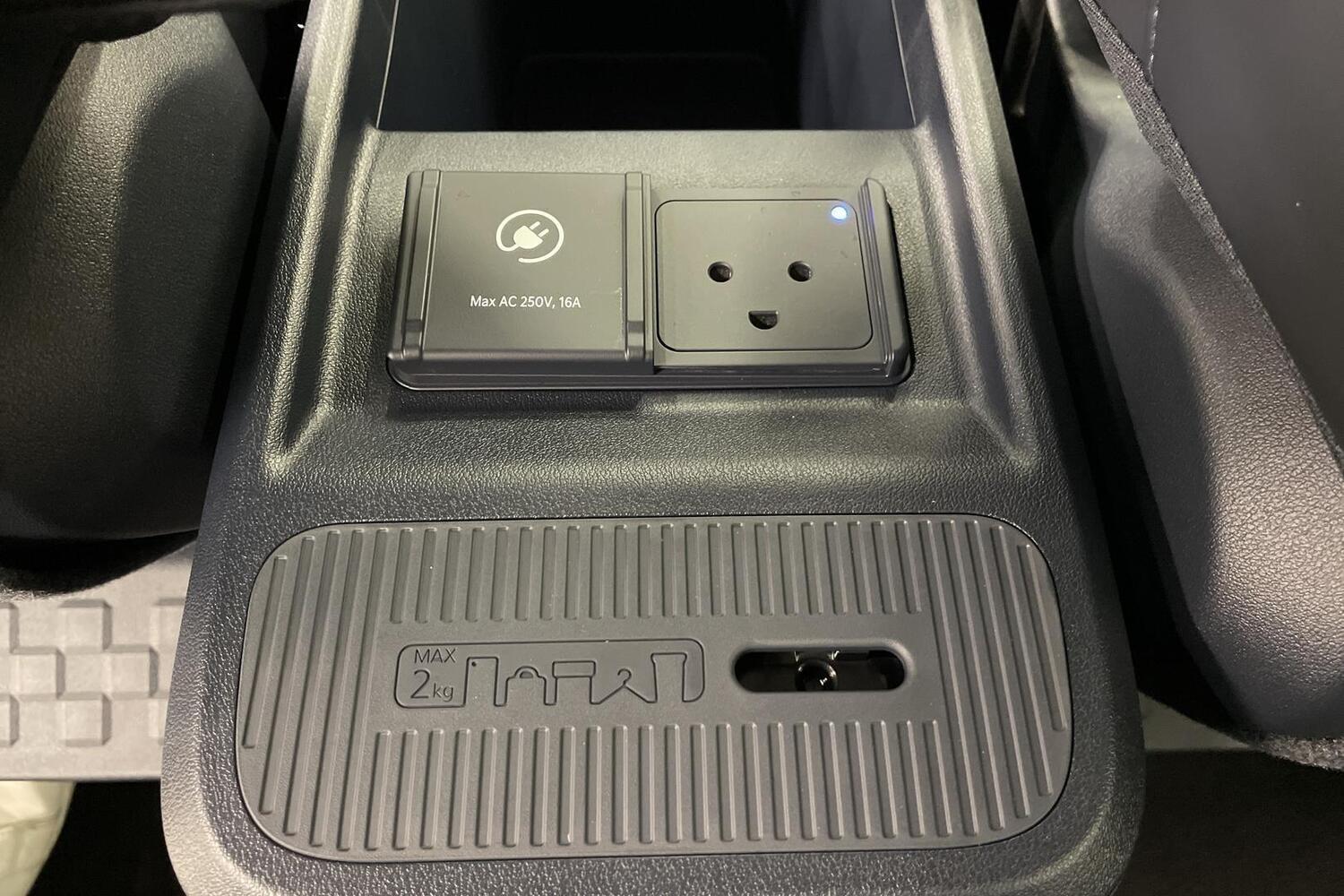 Kia PV5 vaihtoauto