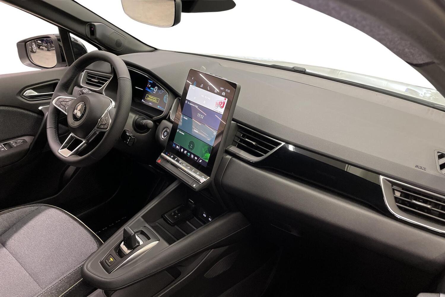 Mitsubishi Grandis vaihtoauto