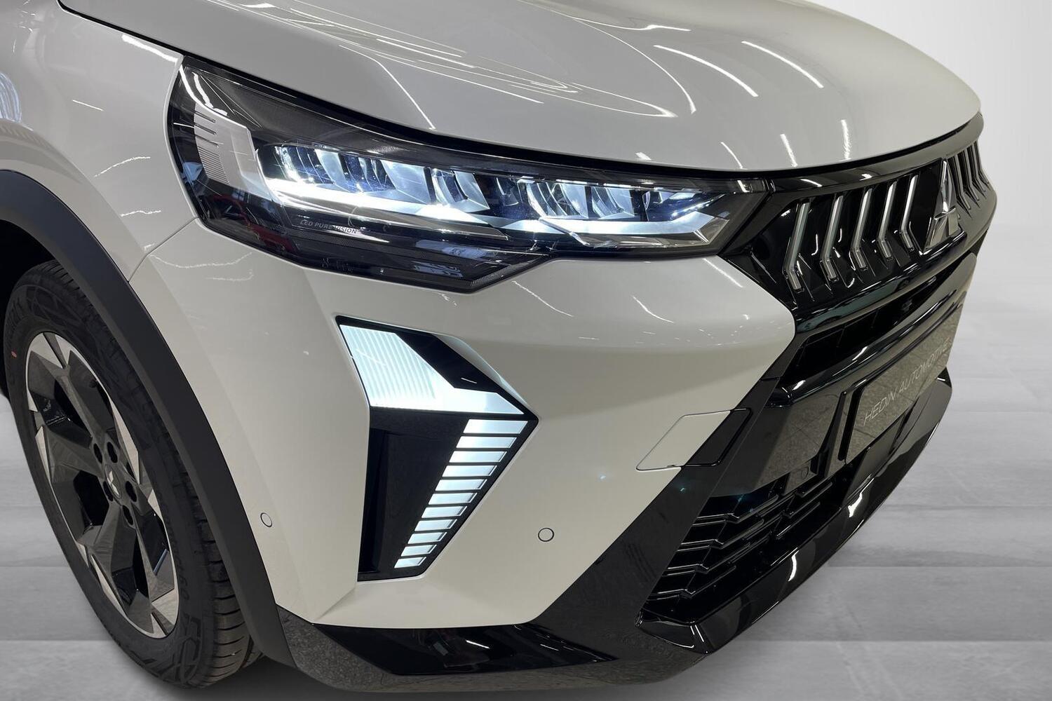 Mitsubishi Grandis vaihtoauto