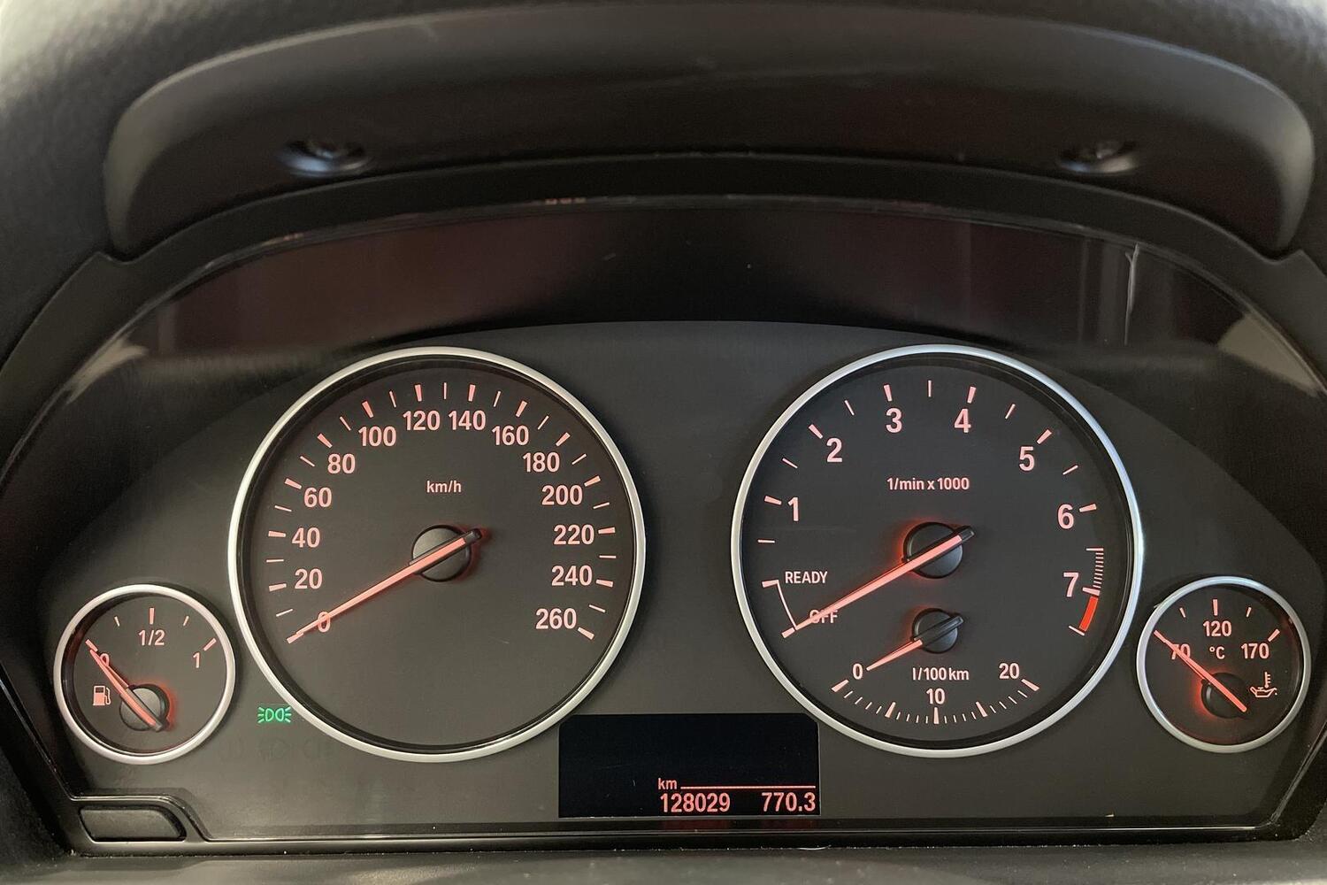 BMW 320 vaihtoauto