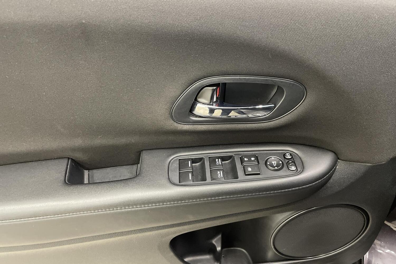 Honda HR-V vaihtoauto