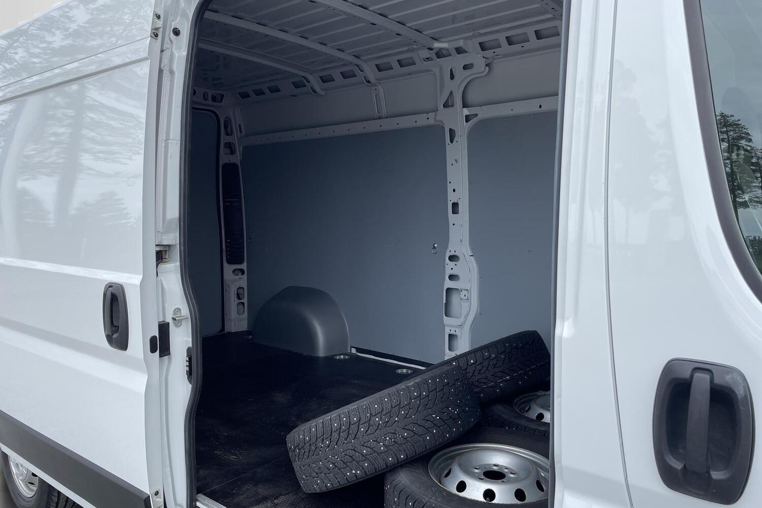 Opel Movano vaihtoauto