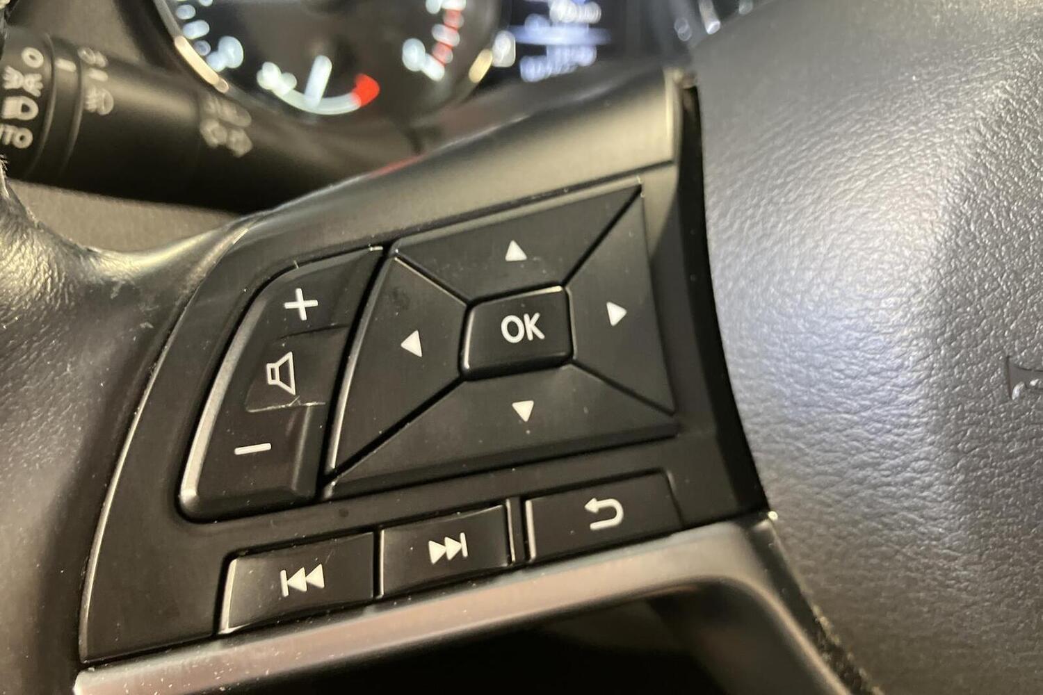 Nissan X-Trail vaihtoauto