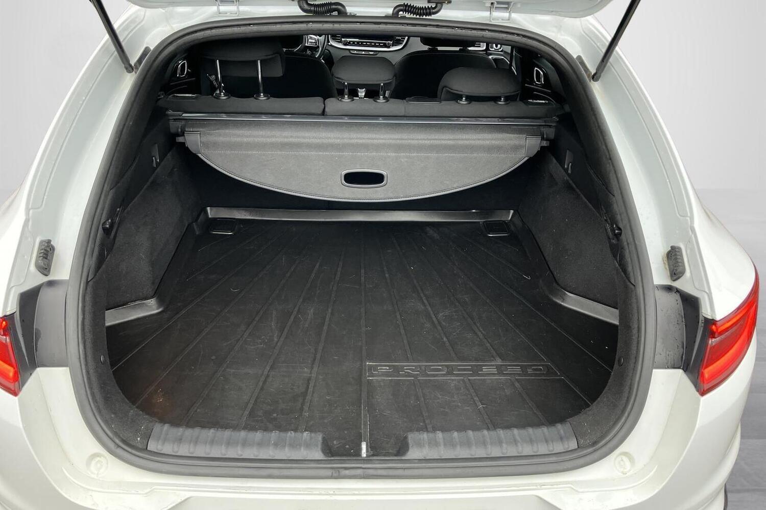Kia Proceed vaihtoauto