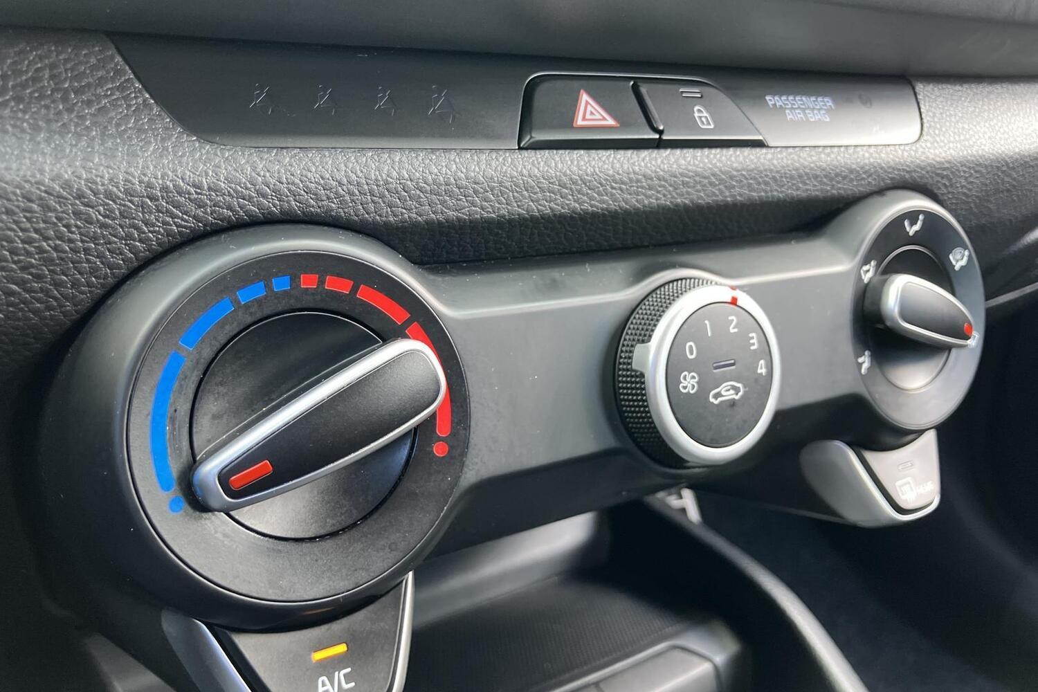 Kia Rio vaihtoauto