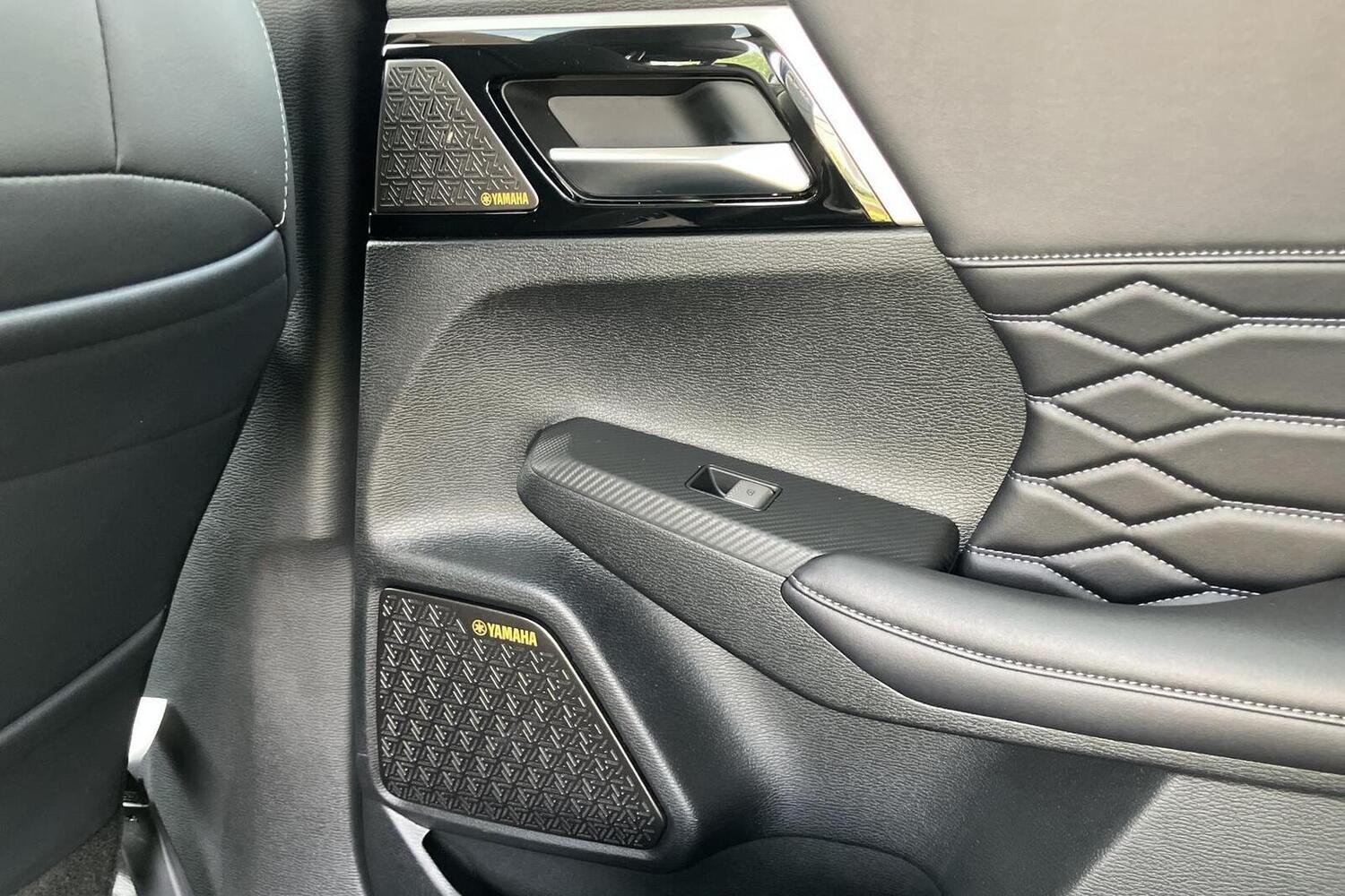 Mitsubishi Outlander vaihtoauto