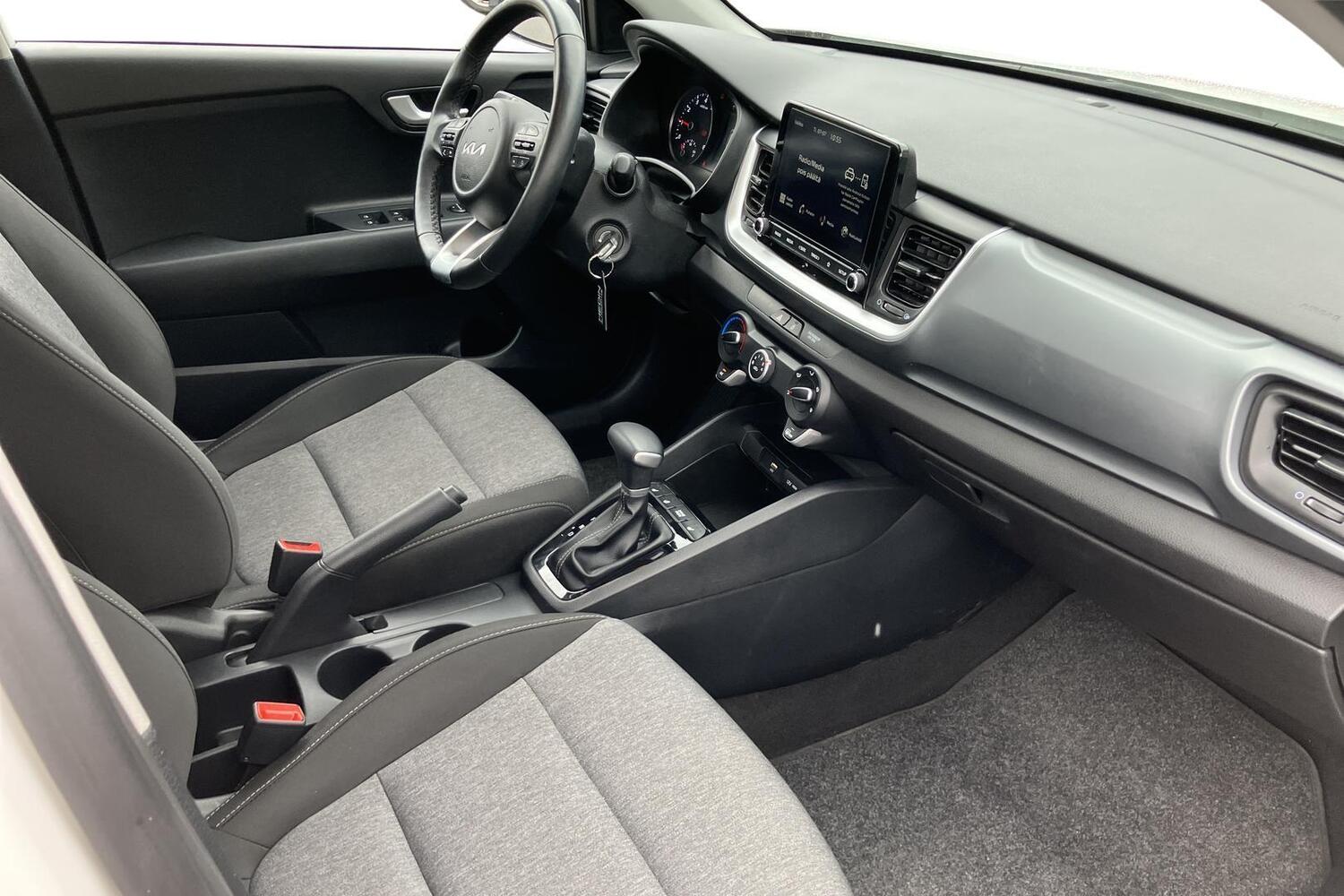 Kia Stonic vaihtoauto