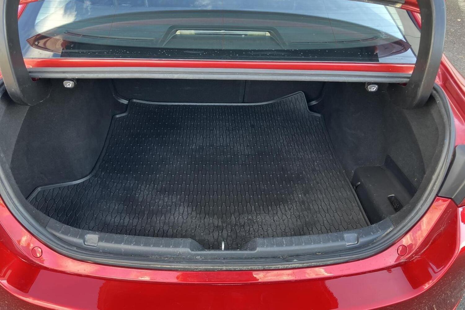Mazda 3 vaihtoauto