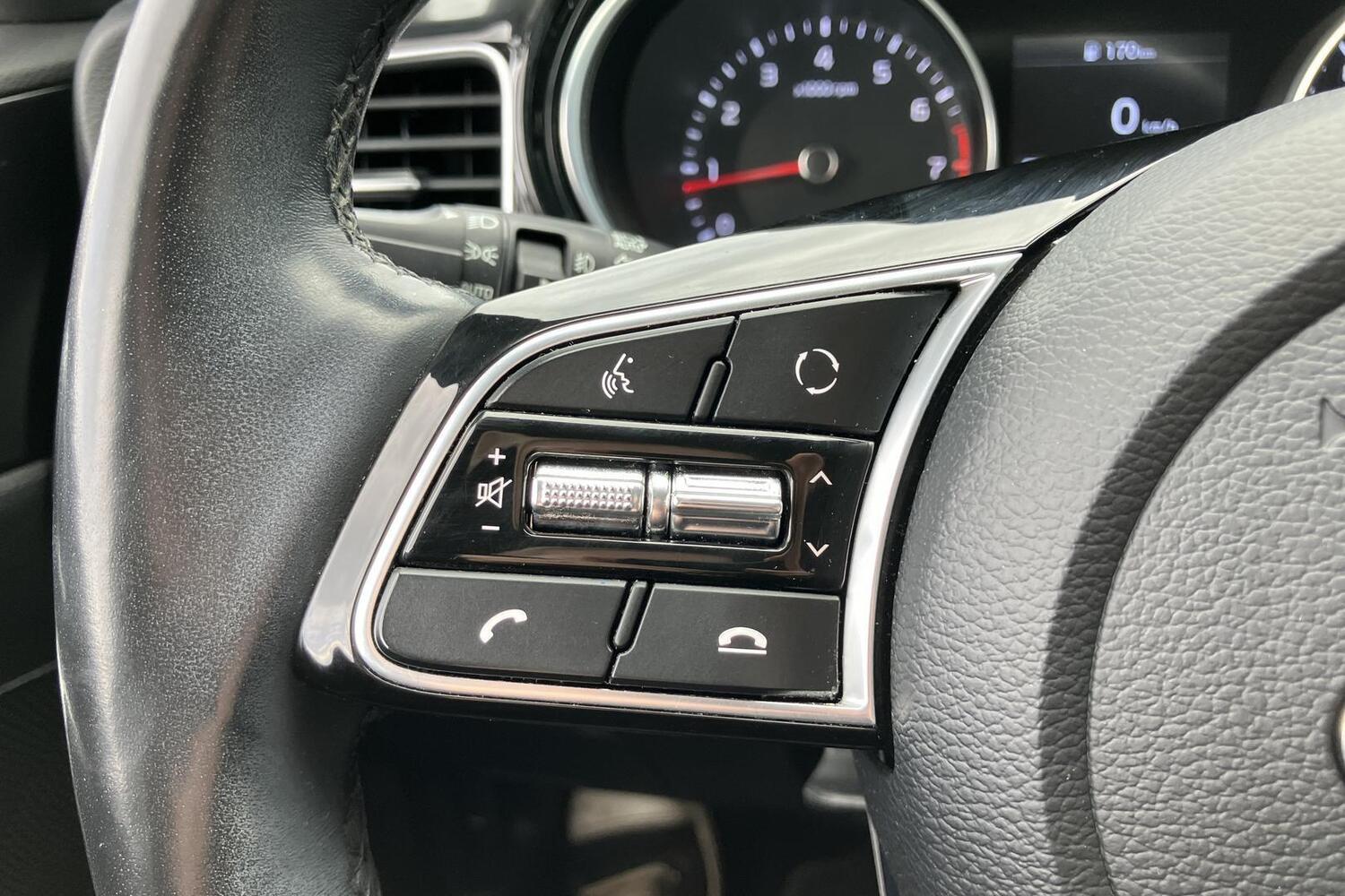 Kia XCeed vaihtoauto
