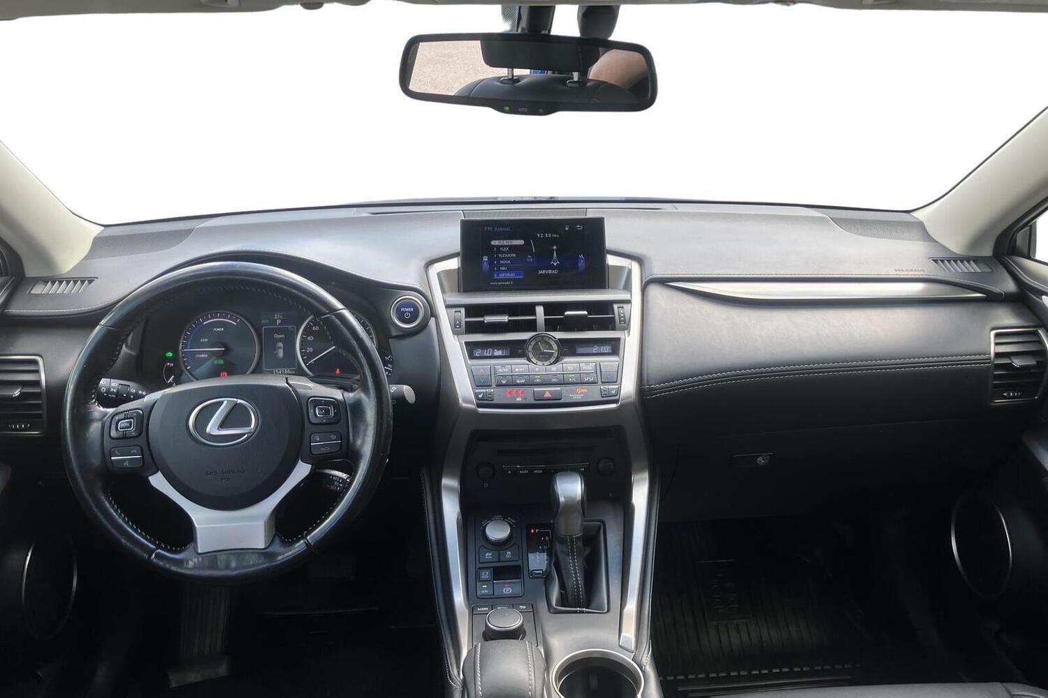 Lexus NX vaihtoauto