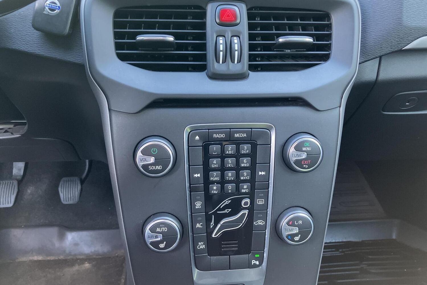 Volvo V40 vaihtoauto