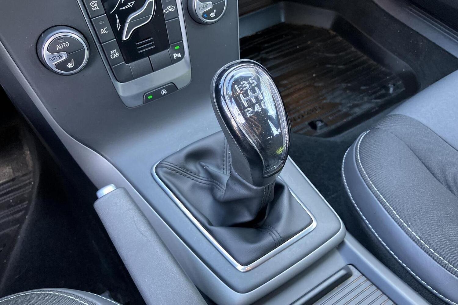 Volvo V40 vaihtoauto