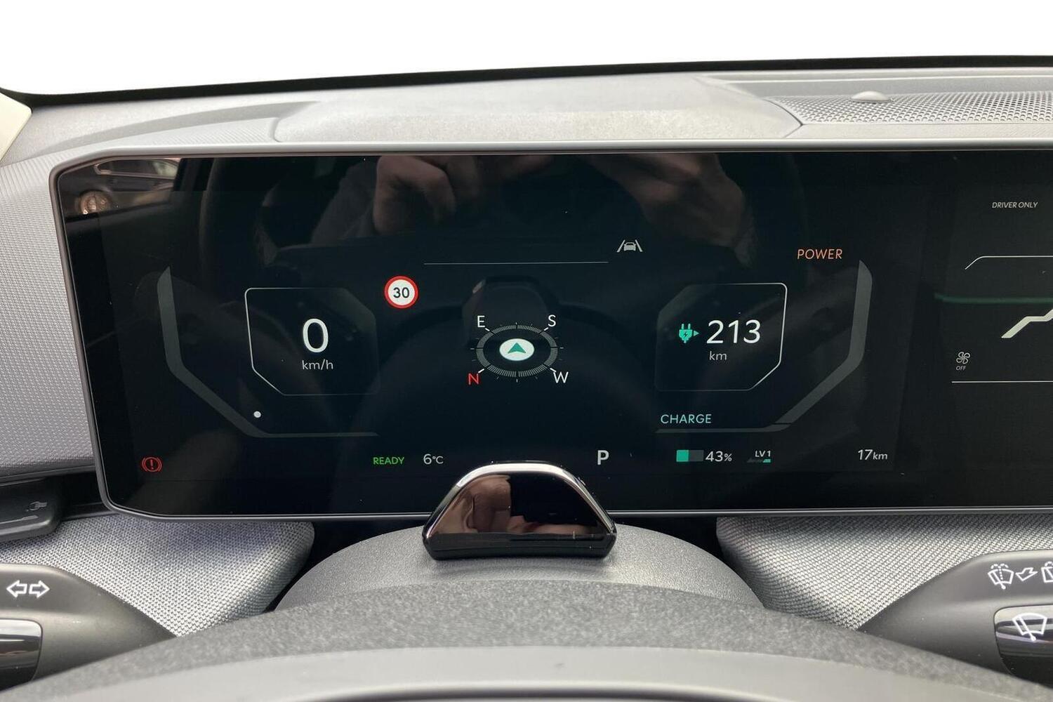 Kia EV4 vaihtoauto