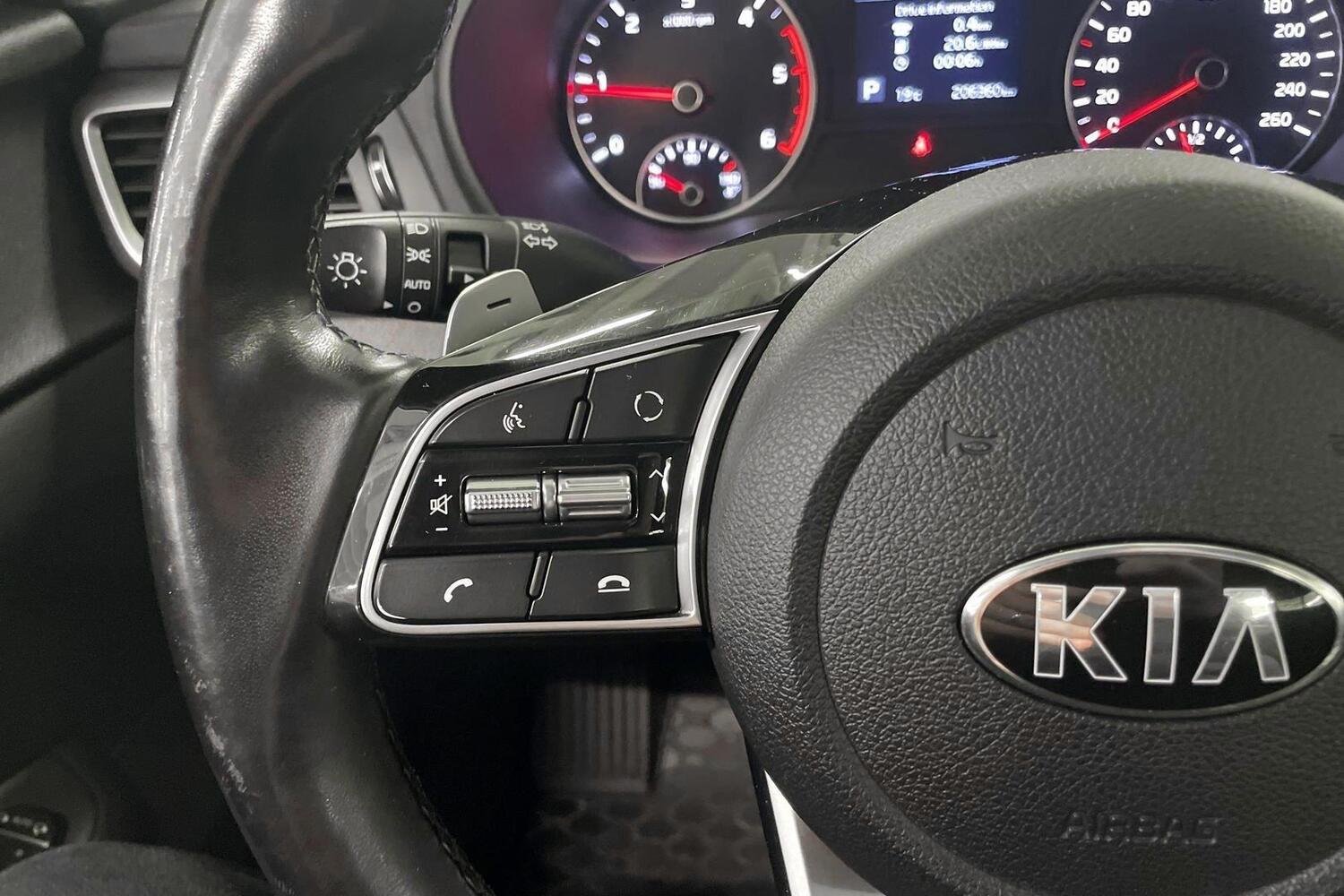Kia Optima vaihtoauto