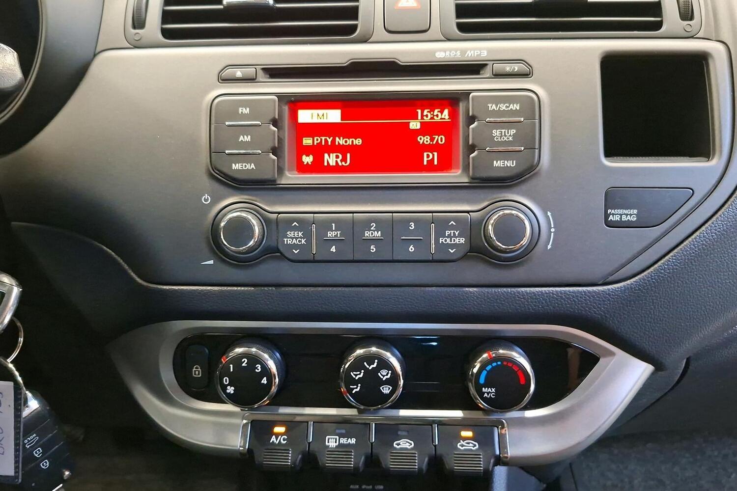 Kia Rio vaihtoauto