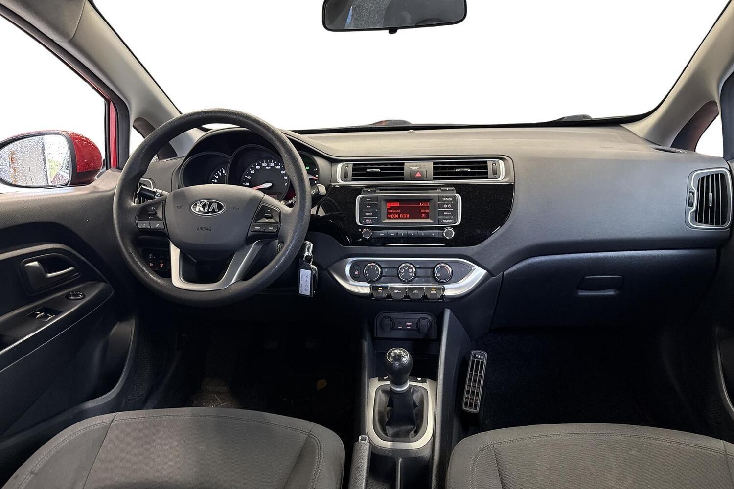 Kia Rio vaihtoauto