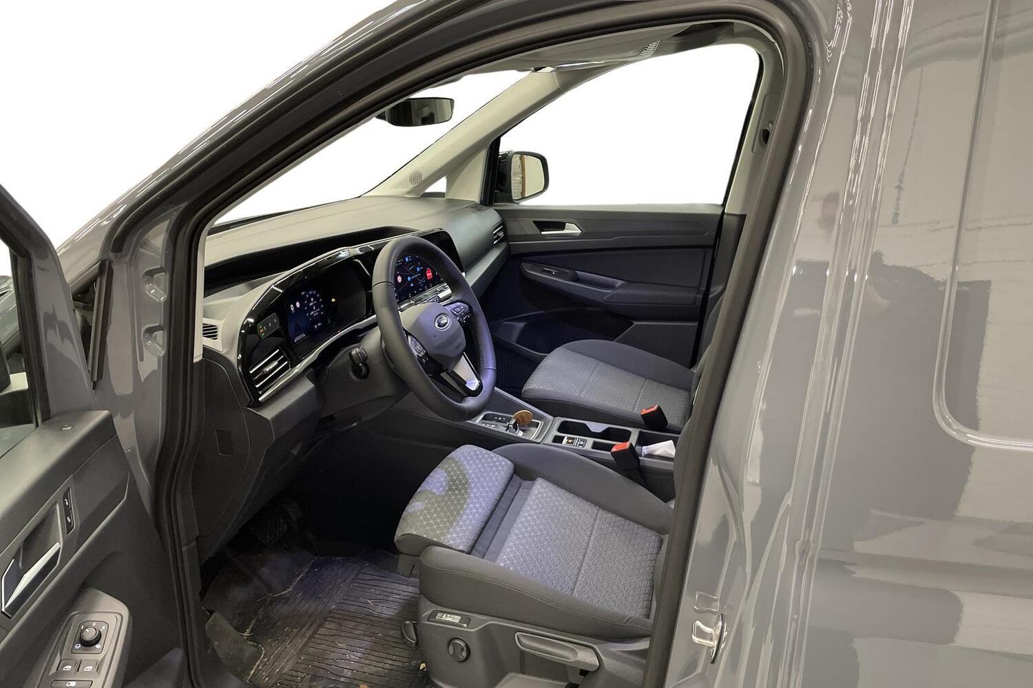 Ford Transit Connect vaihtoauto