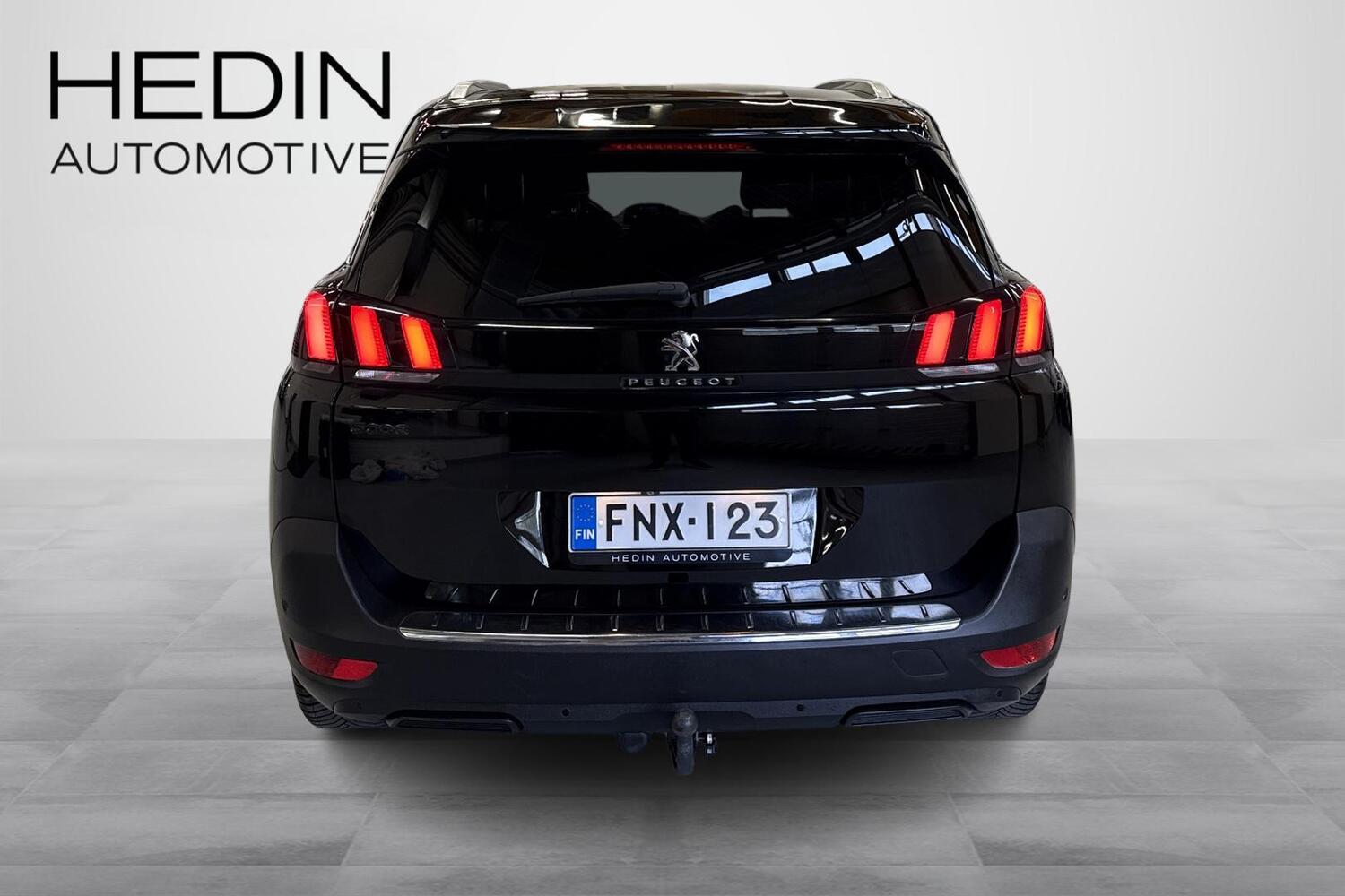 Peugeot 5008 vaihtoauto