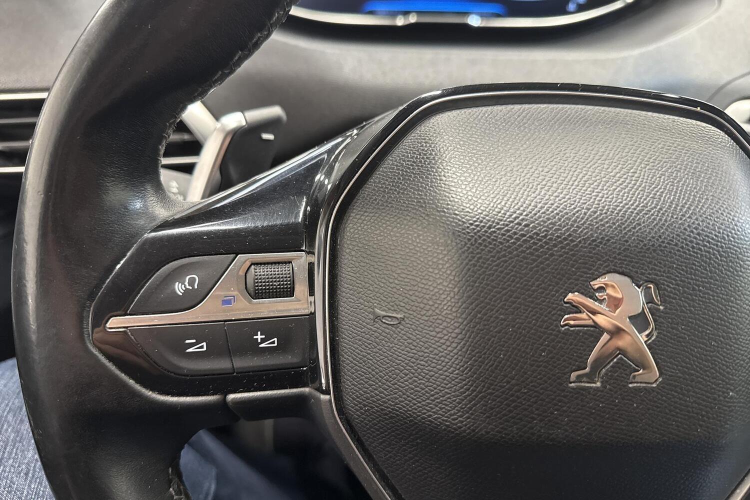 Peugeot 5008 vaihtoauto