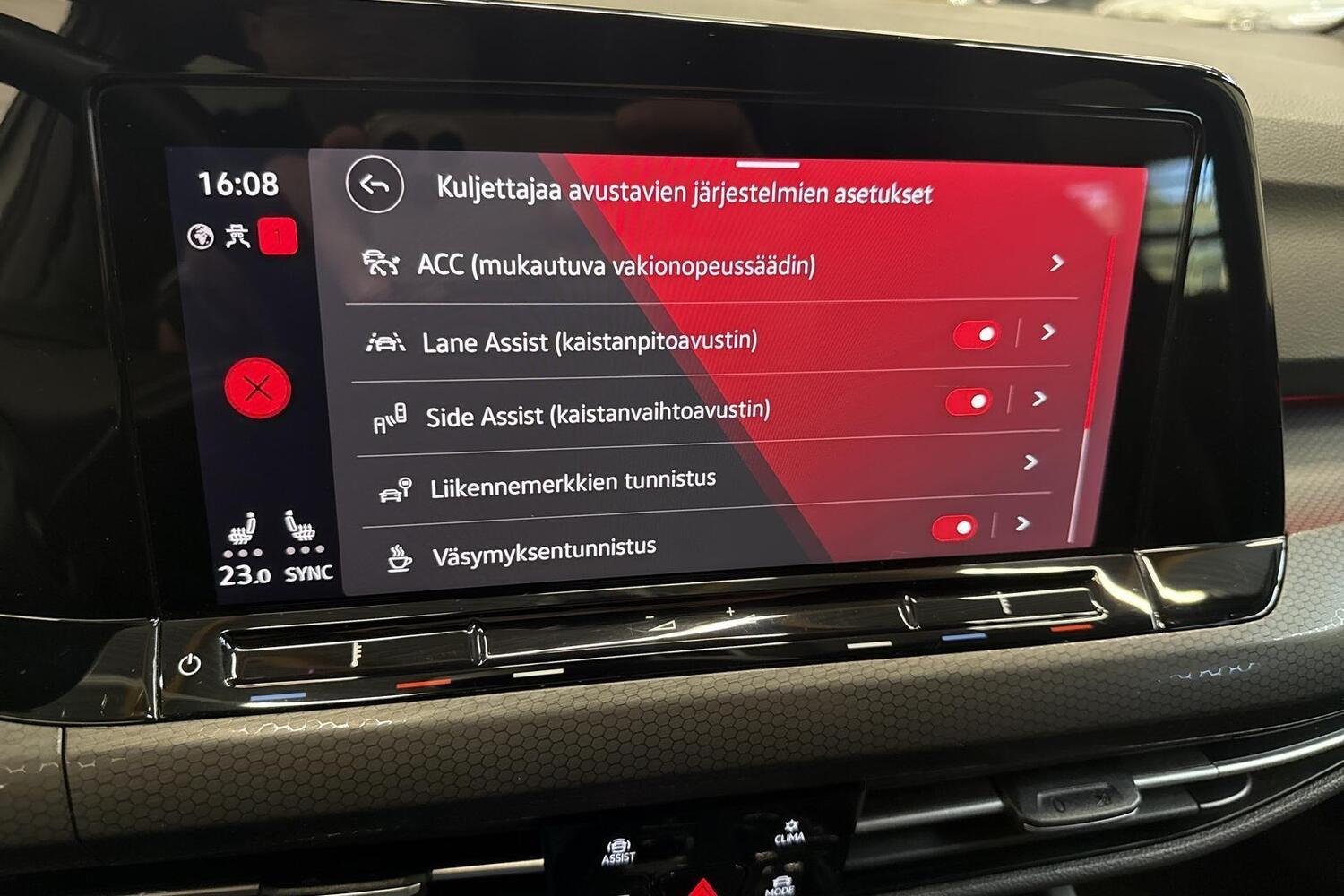 Volkswagen Golf vaihtoauto