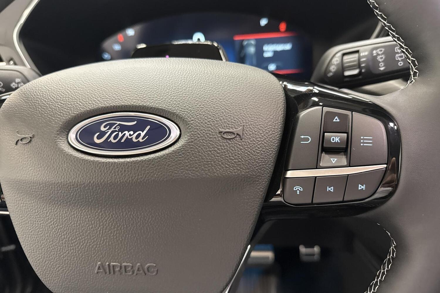 Ford Kuga vaihtoauto