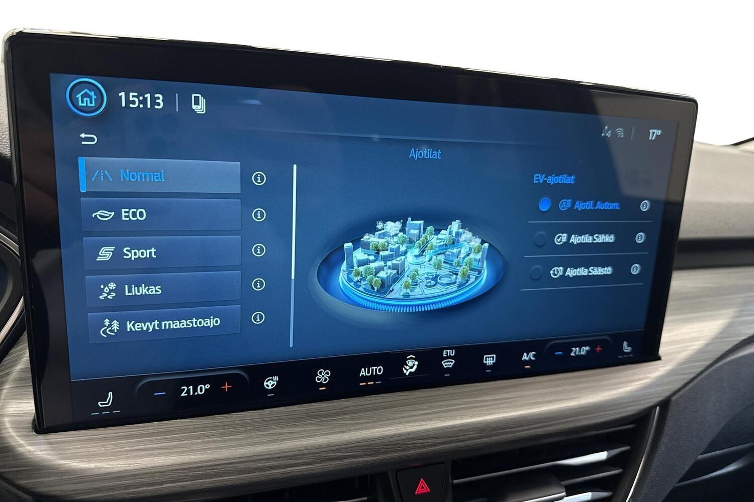 Ford Kuga vaihtoauto