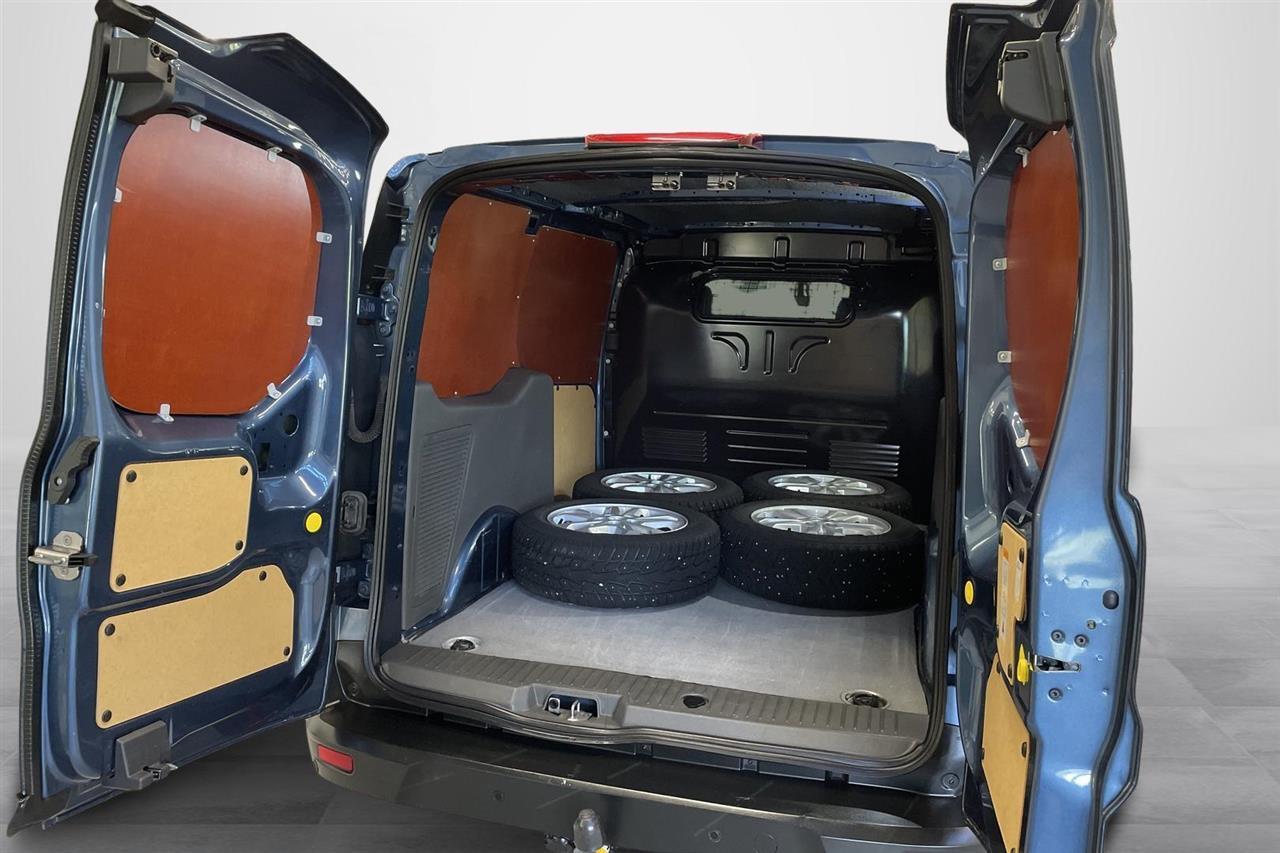 Ford Transit Connect vaihtoauto