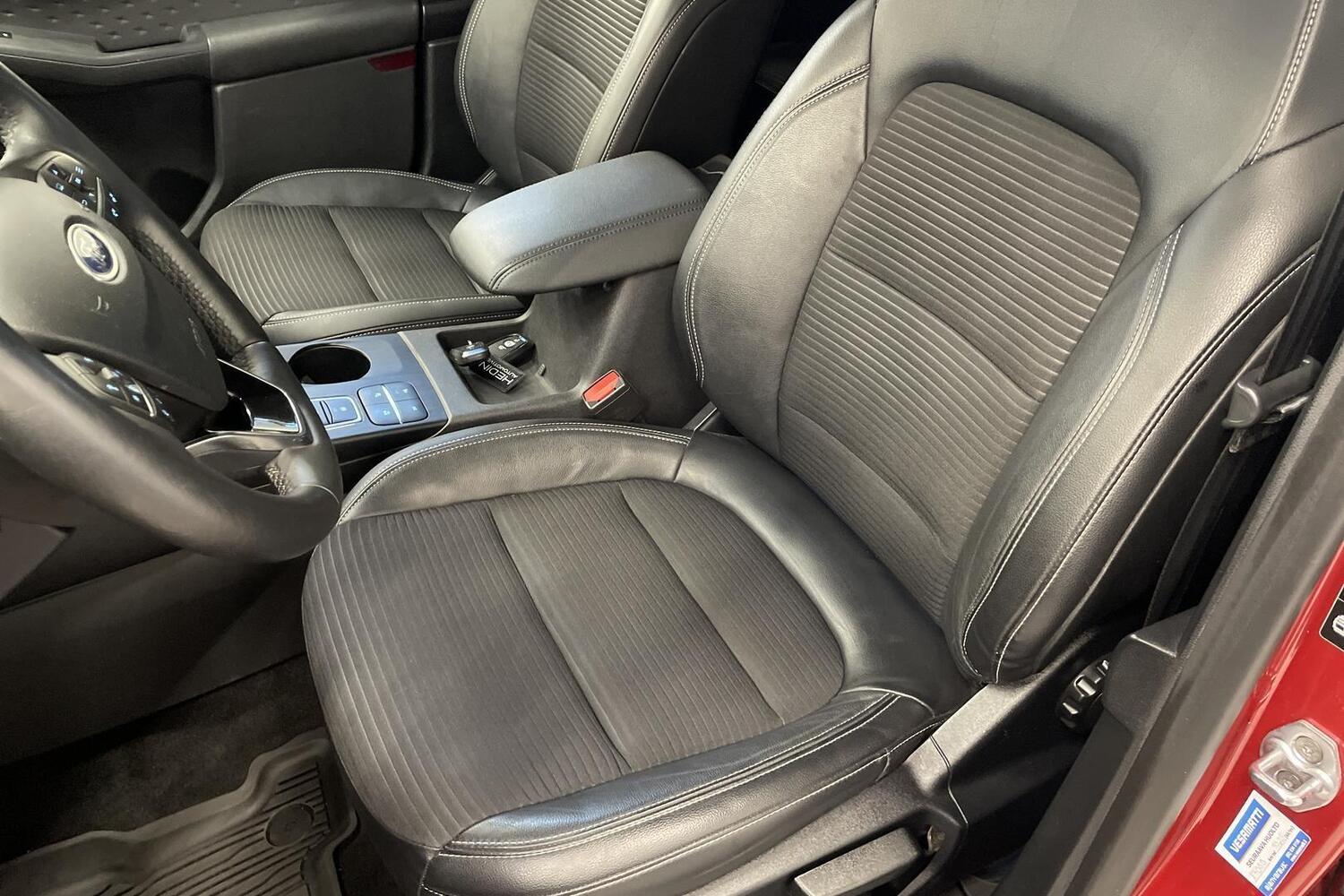 Ford Kuga vaihtoauto