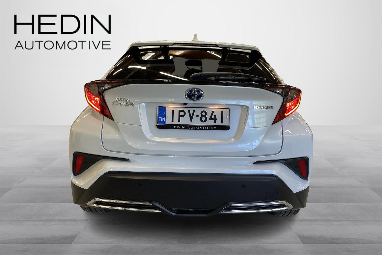 Toyota C-HR vaihtoauto